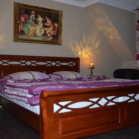 Palatin Apartment Cachtice Ruang foto