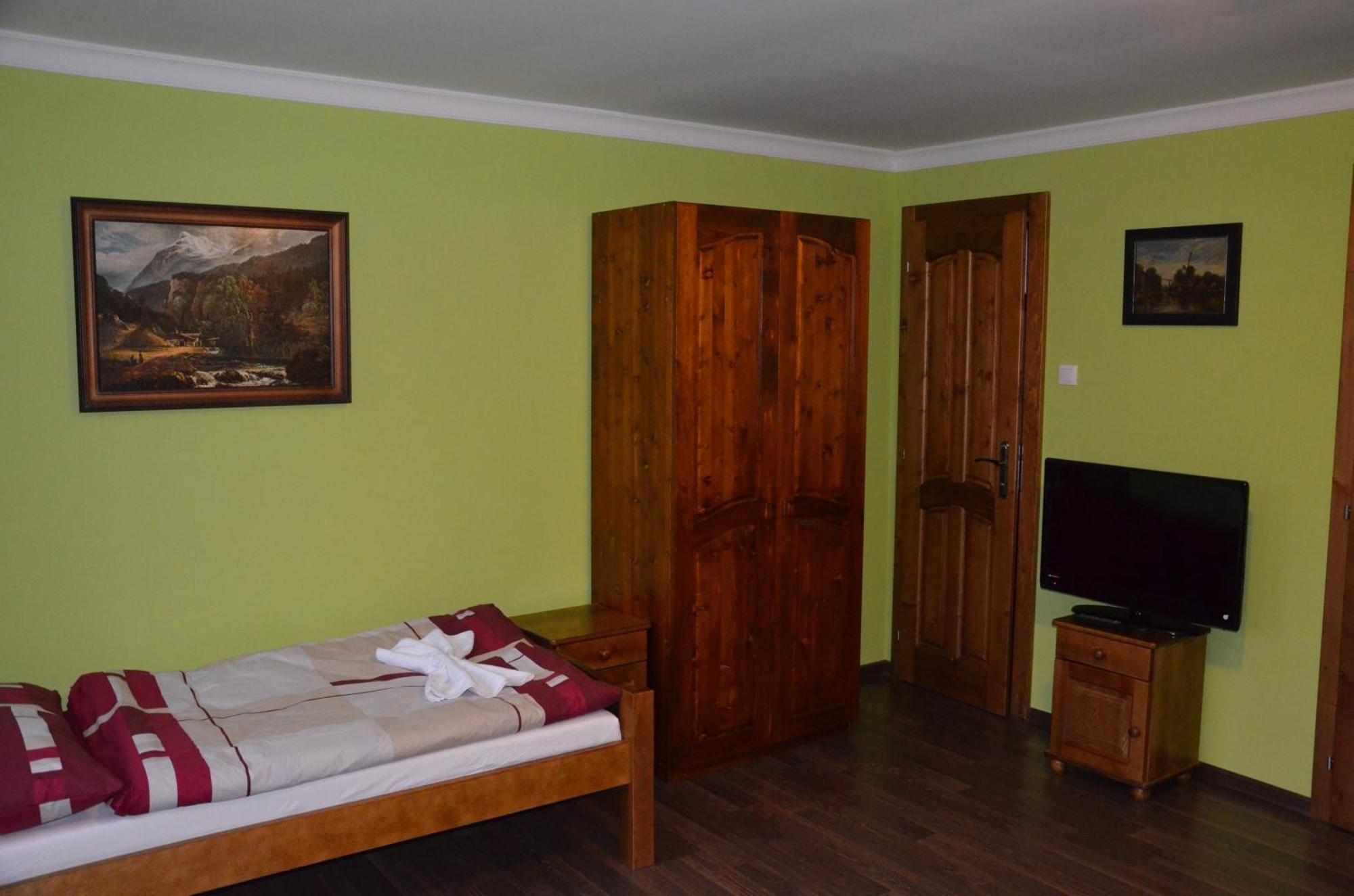 Palatin Apartment Cachtice Ruang foto