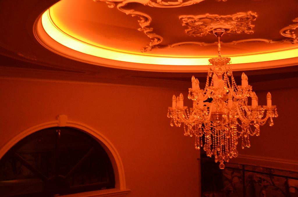 Palatin Apartment Cachtice Bagian luar foto