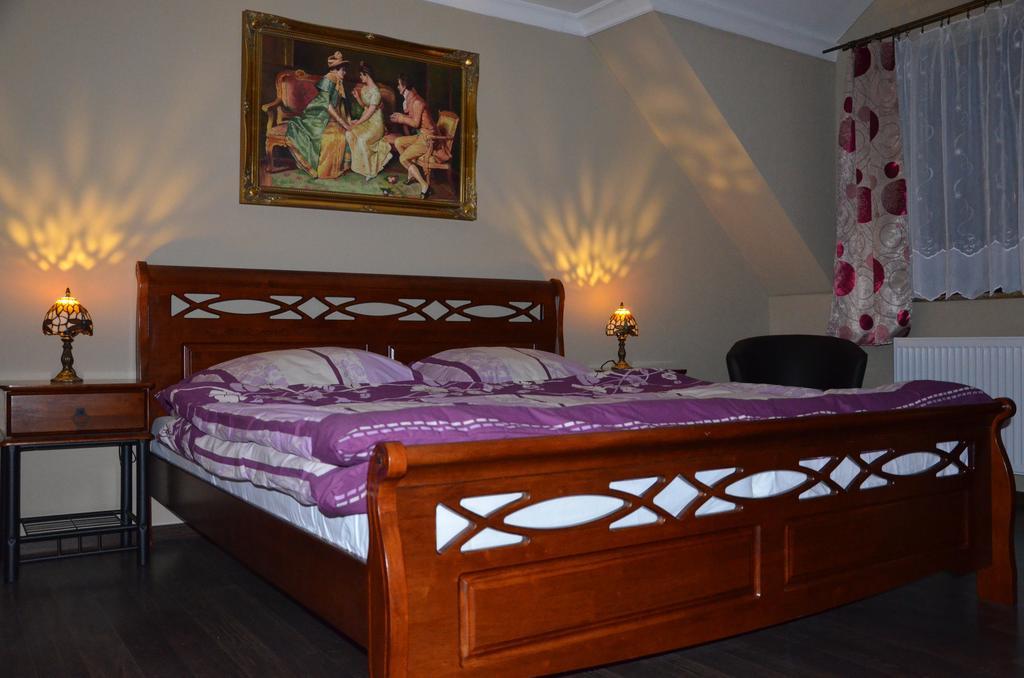 Palatin Apartment Cachtice Ruang foto