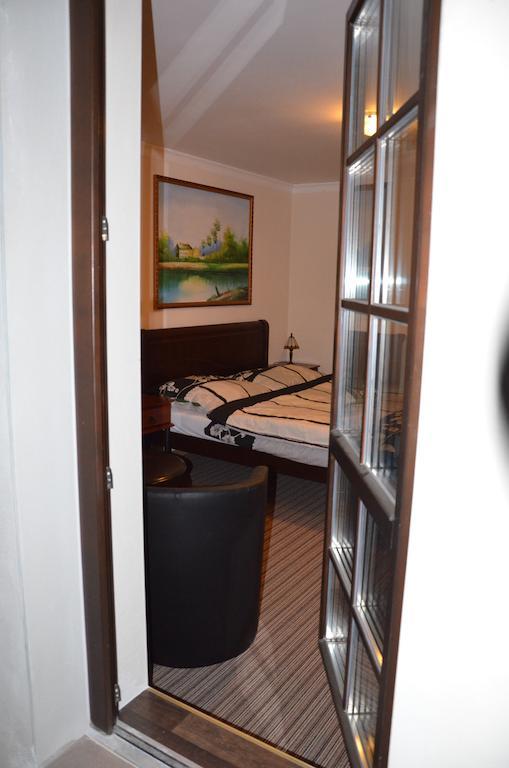 Palatin Apartment Cachtice Ruang foto