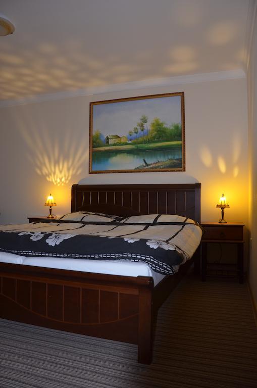 Palatin Apartment Cachtice Ruang foto