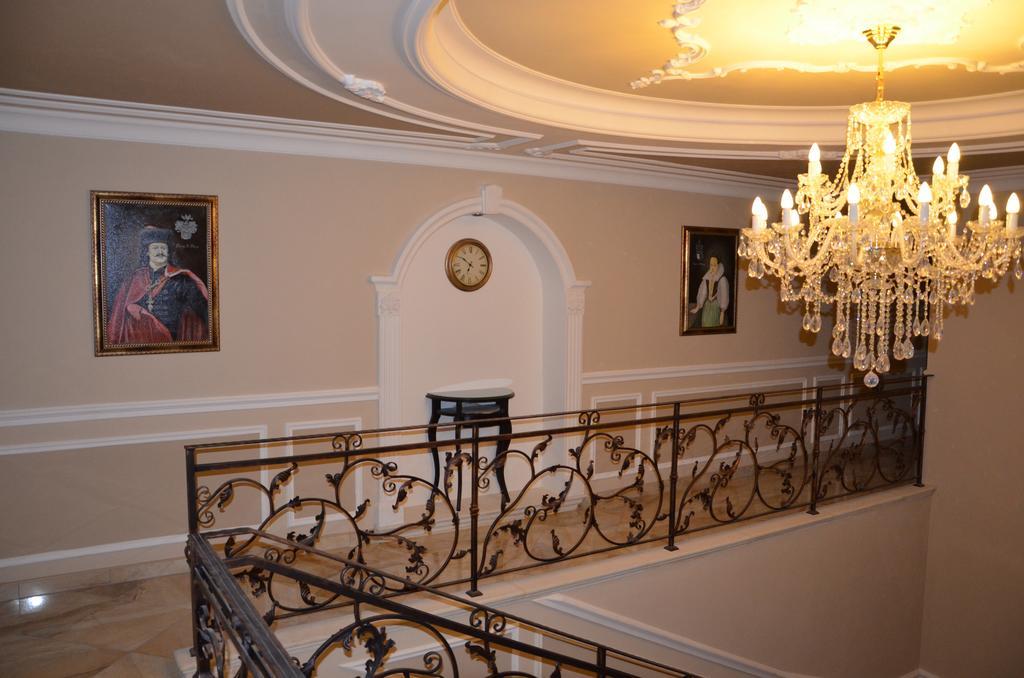 Palatin Apartment Cachtice Bagian luar foto