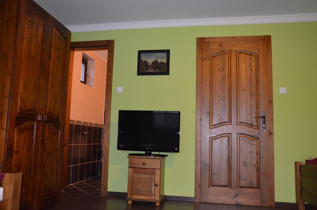 Palatin Apartment Cachtice Ruang foto