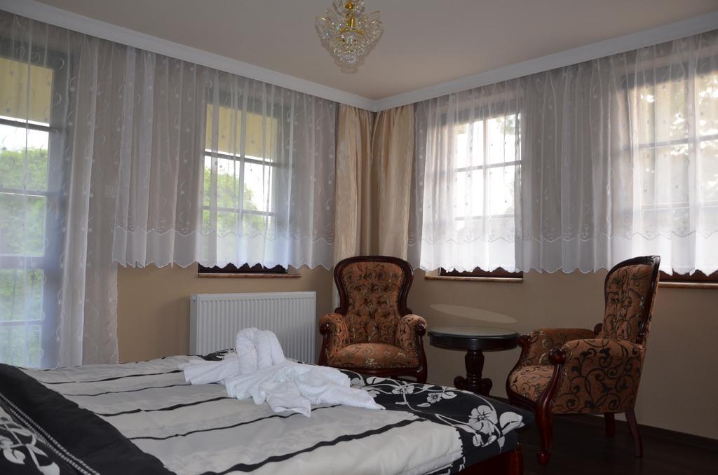 Palatin Apartment Cachtice Ruang foto